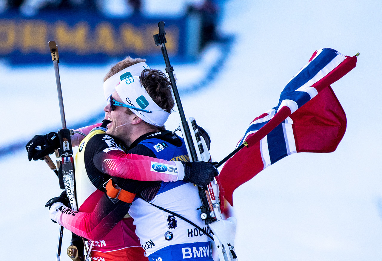 Medan det norske langrennslaget stort sett har meldt avbod til verdscuprenna, har skiskyttarane vori med. (Foto: Sylvain Cavatz)