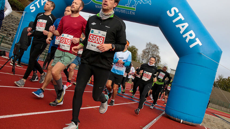 Fra starten på det forrige løpet i Maratonkarusellen i Bergen, som gikk 17. oktober i fjor. (Foto: Arne Dag Myking)