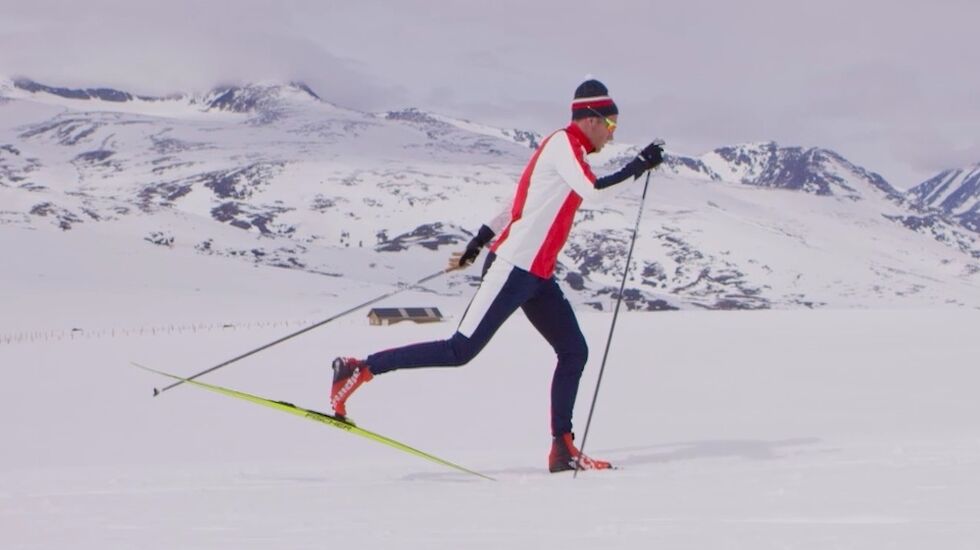 Diagonalgang er enkelt, men likevel vanskelig å utføre perfekt. (Foto: SkiMentor)
