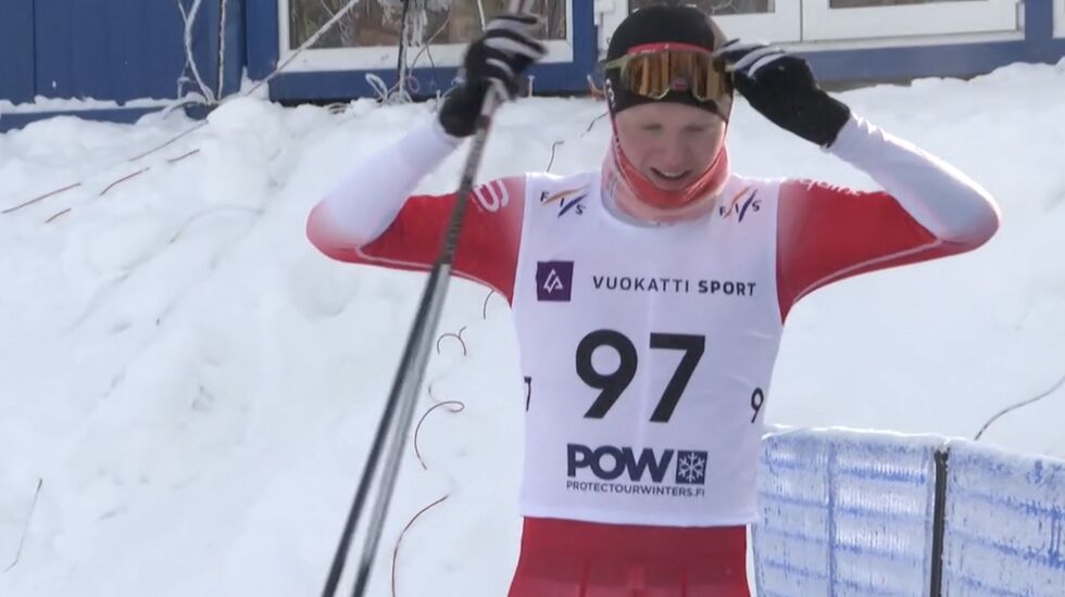 Martin Kirkeberg Mørk ble fredag juniorverdensmester på 15 km fristil i finske Vuokatti. (Foto: Skjermdump nrknett-tv)