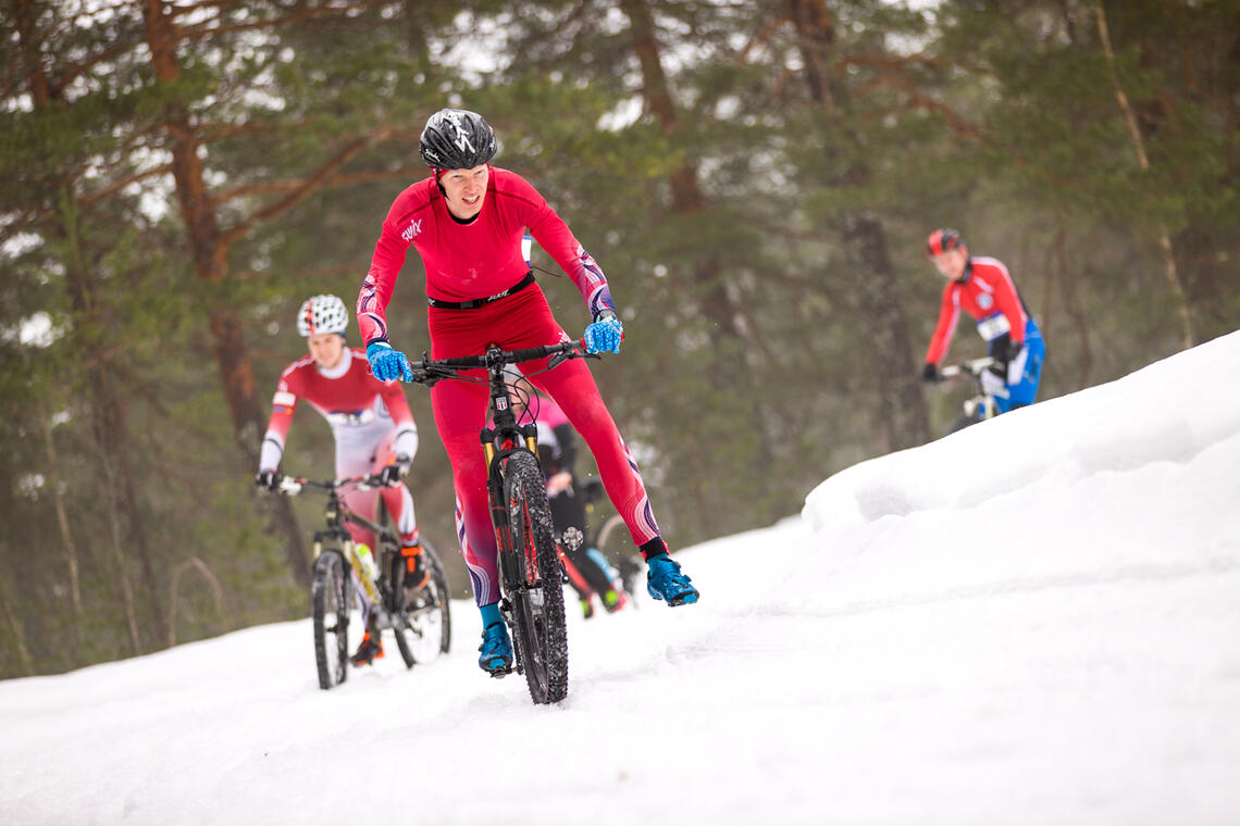 I fjorårets NM var Øivind Løining Bjerkseth suveren på sykkeldelen, der han la grunnlaget for NM-seieren. (Foto: Sylvain Cavatz)