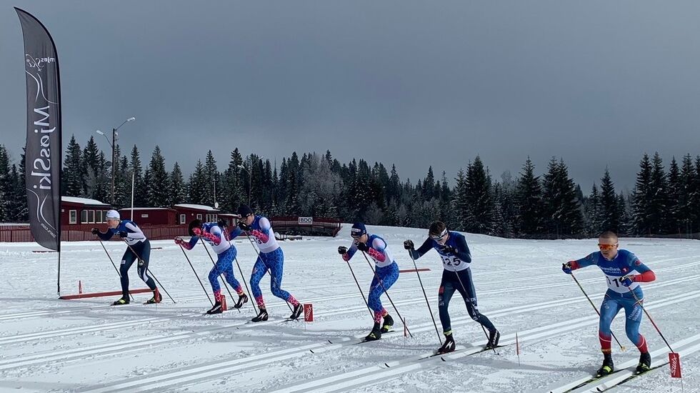 Fra lørdagens sprintfinale i klasse M17 på Veldre sag. (Foto: Morten Sundal)