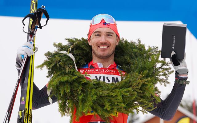 Andreas Nygaard er god til å stake og satte nylig verdensrekord på maraton på Concept2 SkiErg. Dette bildet er fra da han vant det 100 km lange avslutningsrennet i Ski Classics i svenske Vålådalen i 2021. (Foto: Visma Ski Classics)