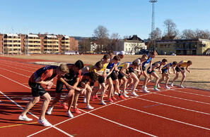 Startskuddet går, og banesesongen i Trøndelag er i gang. (Foto: Øyvind Kylling)
