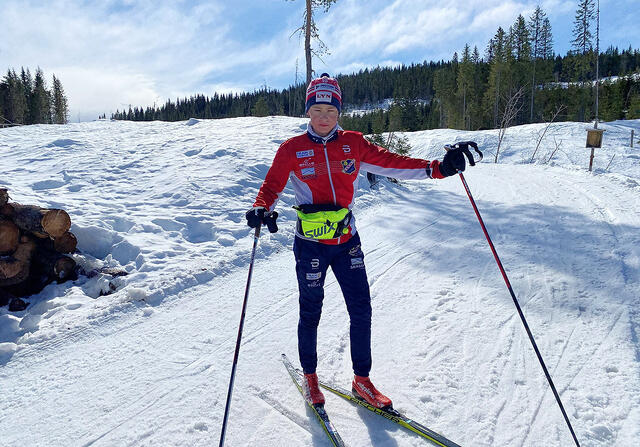 Filip Osnes-Ringen kunne puste ut etter å ha lagt bak seg 300 km på ski i den nordlige delen av Nordmarka. (Foto: Øyvind Osnes-Ringen)