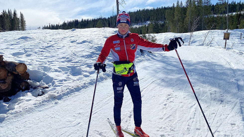 Filip Osnes-Ringen kunne puste ut etter å ha lagt bak seg 300 km på ski i den nordlige delen av Nordmarka. (Foto: Øyvind Osnes-Ringen)