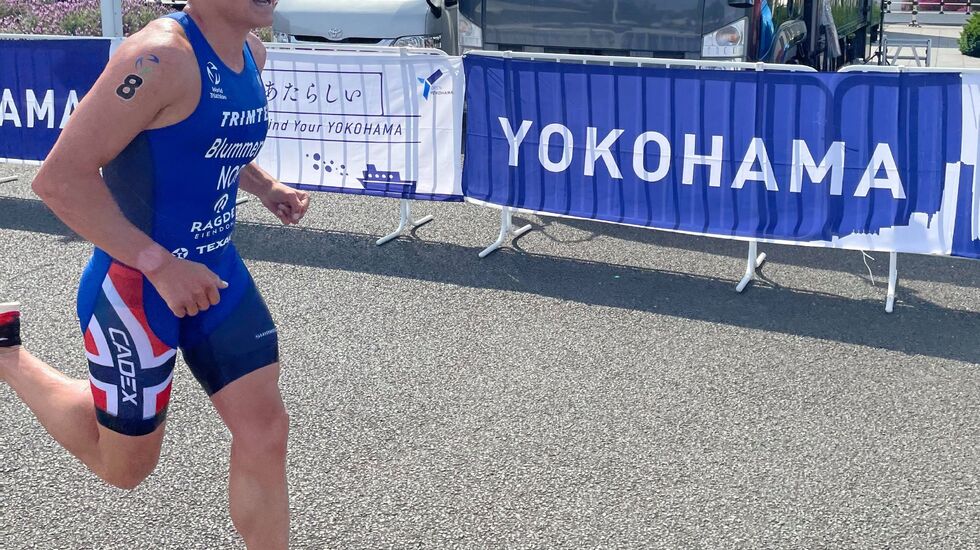 Kristian Blummenfelt startet sesongen knallsterkt med seier i Yokohama. (Foto: Arild Tveiten, Triatlonforbundet)