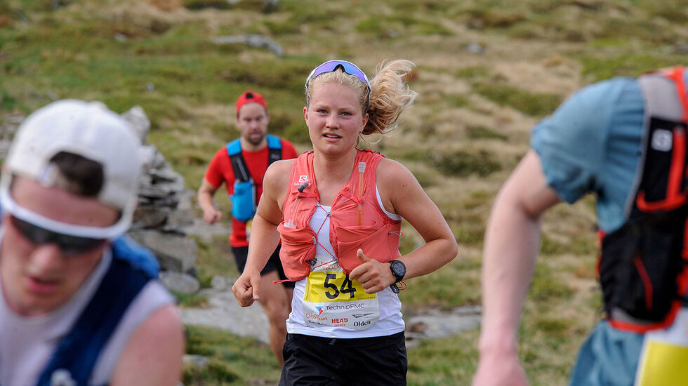 Johanne Wessel løper inn til en 7. plass, her er hun i fint driv inn over vidden.