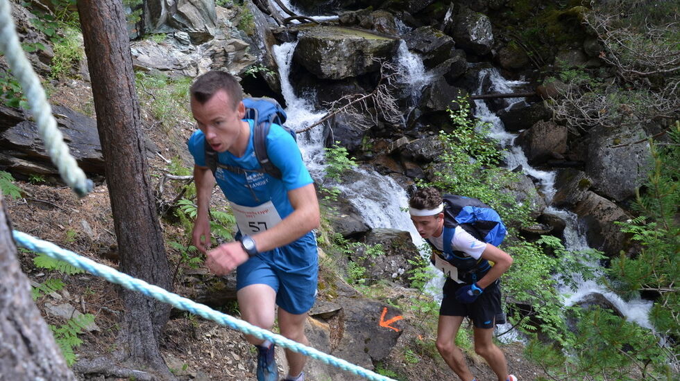 Svinestranda Opp åpner årets motbakkecup. Her fra 2018 med Johan Bugge (t.v.) og Stian Øvergaard Aarvik. Foto: Svein Hauge