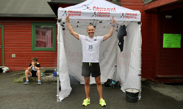 Vinneren på 10 km Karl Idar Vik, Syvde IL startet i andre pulje. Han tok seieren foran vinneren av første pulje som startet 5 minutt tidligere