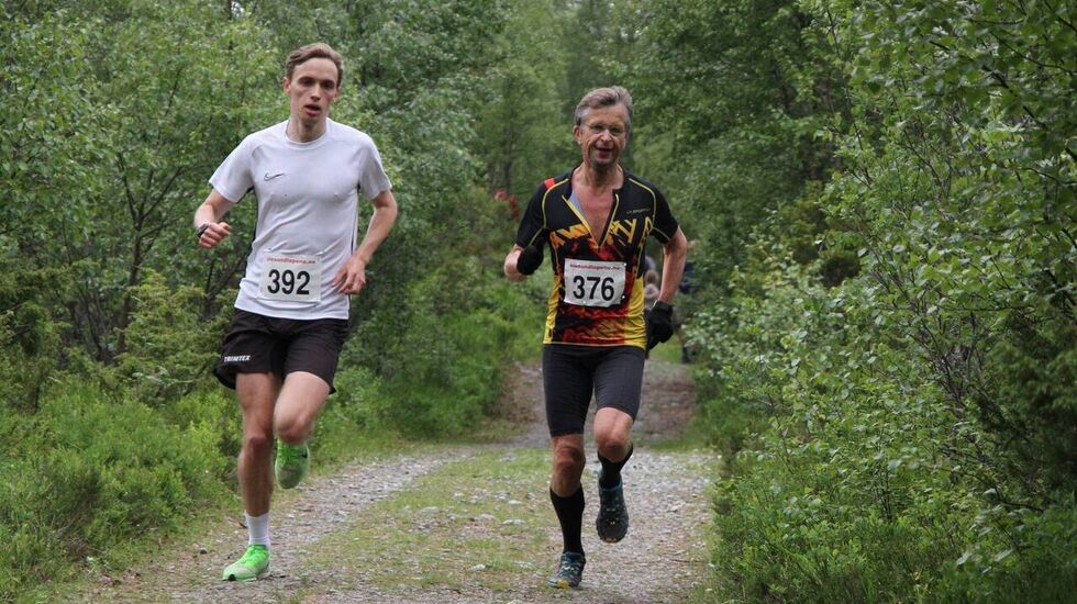 Erlend Nilsen Sandnes (392) vinner Eikenosa Opp. Han kommer i mål sammen med Christian Prestegård (376), men de startet på ulike tidspunkt