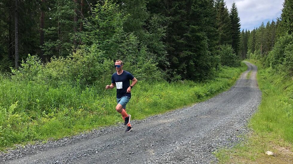 Ola Erik Moe i aksjon i Stavåsen Kvartmaraton i sommer. (Foto: Finn Westgård)