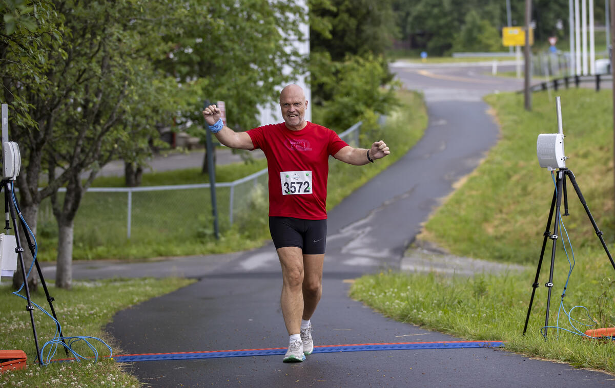 Endre Vindheim i mål på 50 km på 6.37.59.