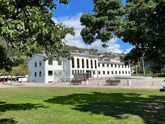 Kommunehuset i Sogndal. (Foto: Nina-Helen Flatebø) Kommunehuset i Sogndal