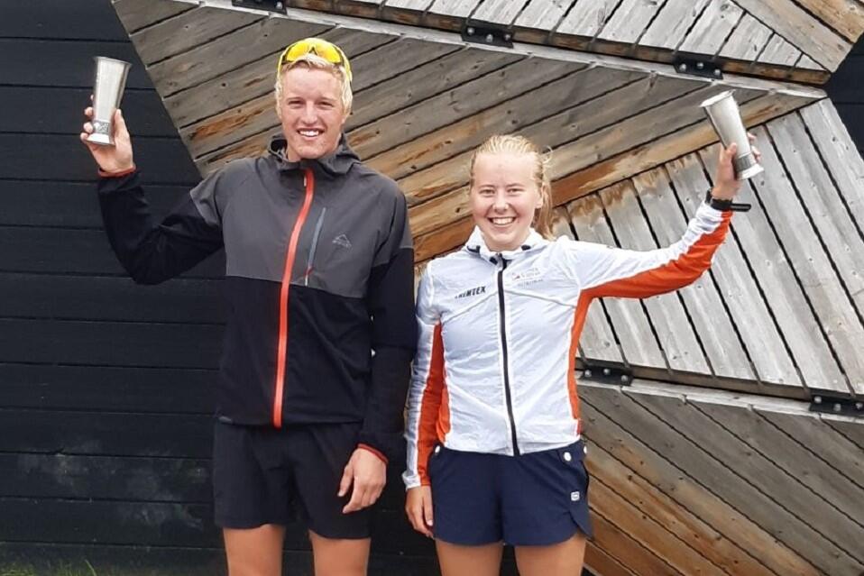 Martin Øyen Tøraasen og Ane Malene Kolstad tok begge sitt andre napp i vandrepokalen for beste tid menn og kvinner. (Foto: Folldal IF)