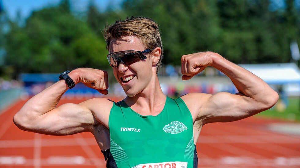 Vebjørn Hovdejord fra Snøgg Friidrett er den nye juniornorgesmesteren på 5000 meter, og han har også stevnerekorden på distansen. (Alle foto: Arne Dag Myking)