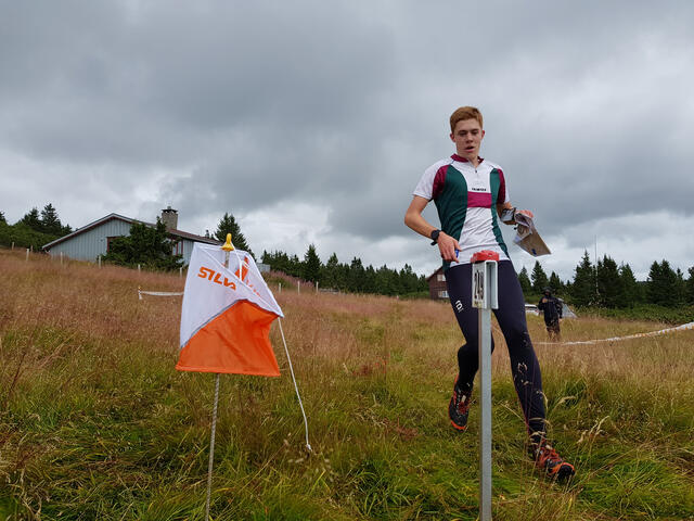 Vinner av H21-, Sander Tonjer Fingarsen (Elverum OK), mot mål. (Foto: Stein Arne Negård.)
