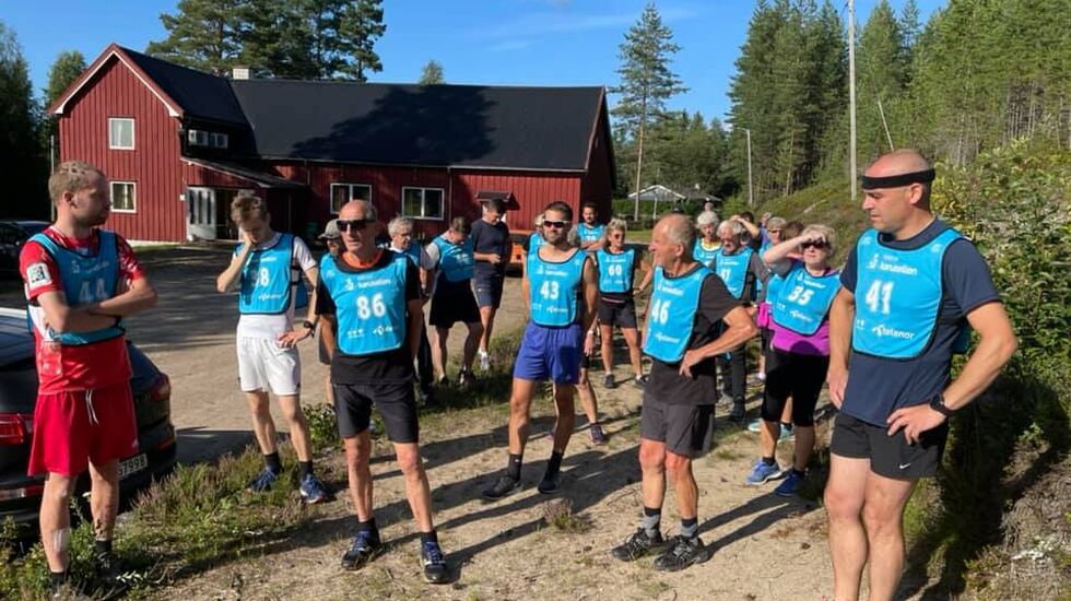 Klare til årets siste start på Velta i Åsnes. (Foto: Gunn Helen Kjensmo)