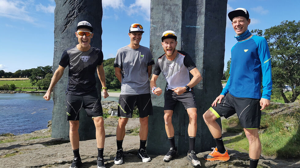 Tom Erik Halvorsen, Odd Einar Tveit, Rune Eie og Hans Olav Ystheim Undseth (fra venstre) er klar for en skikkelig ultraekspedisjon i den norske fjellheimen. (Foto: Roy Andre Erland)