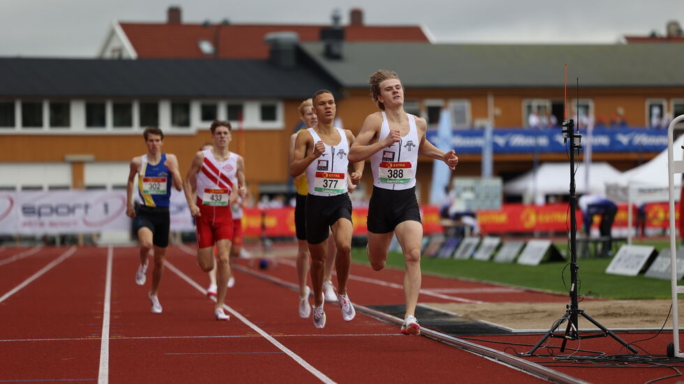 Tobias Grønstad og Luca Thompson sikret Tjalve to finalebilletter i det første av de tre forsøksheatene. (Foto: Samuel Hafsahl)