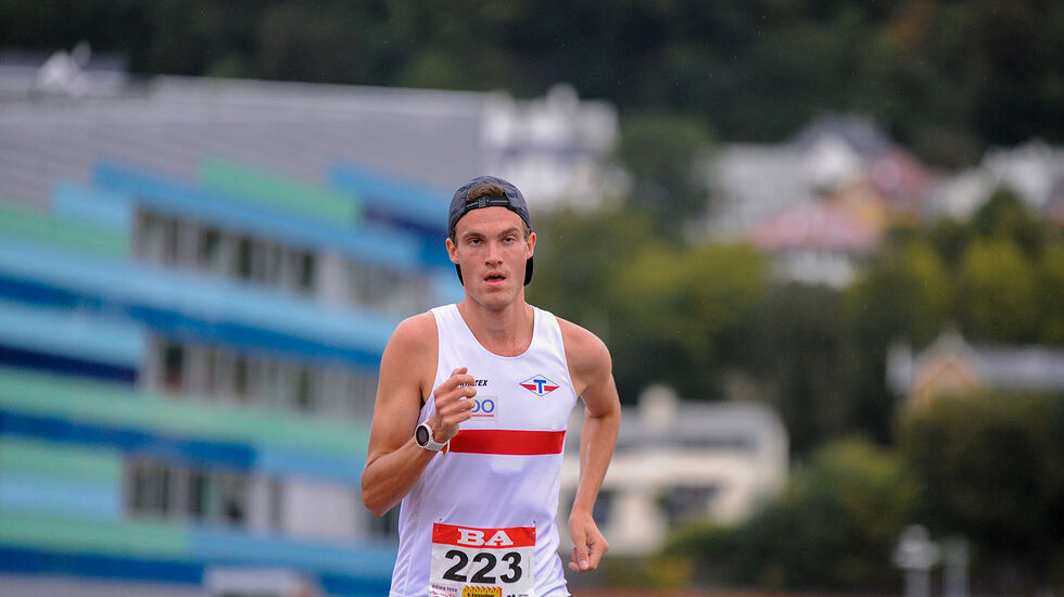 Karl Fremstad tok initiativet fra start og vant 5 km. (Alle foto: Arne Dag Myking)