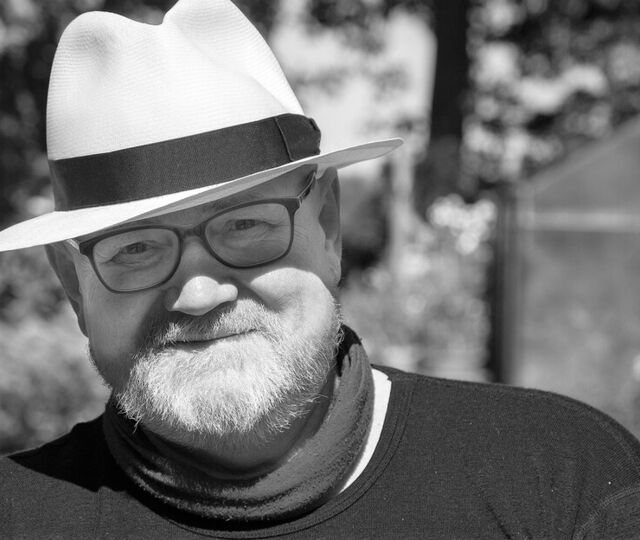 Evnen til å sette sammen informasjon og bruke den på nye måter er langt viktigere enn å pugge teori og gulpe det opp på en eksamen