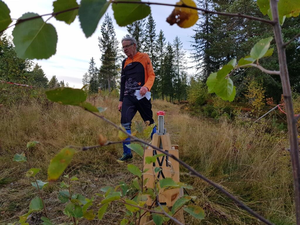 Ola Molstad mot mål