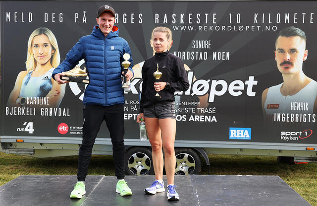 Sondre Nordstad Moen løp på 28.42 og Ida Bergsløkken på 37.17 da de gikk til topps i Rekordløpet. (Foto: Marianne Røhme)