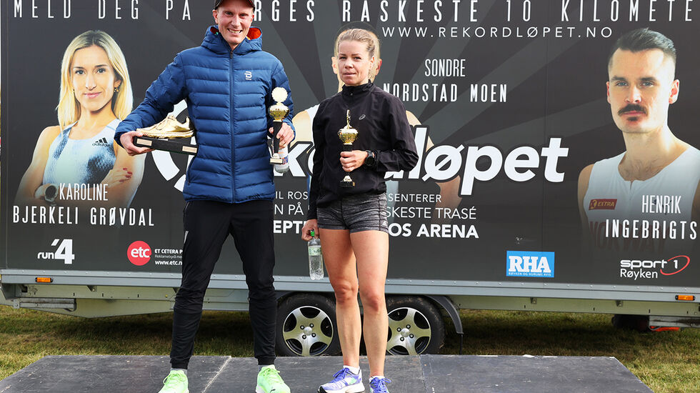 Sondre Nordstad Moen løp på 28.42 og Ida Bergsløkken på 37.17 da de gikk til topps i Rekordløpet. (Foto: Marianne Røhme) 