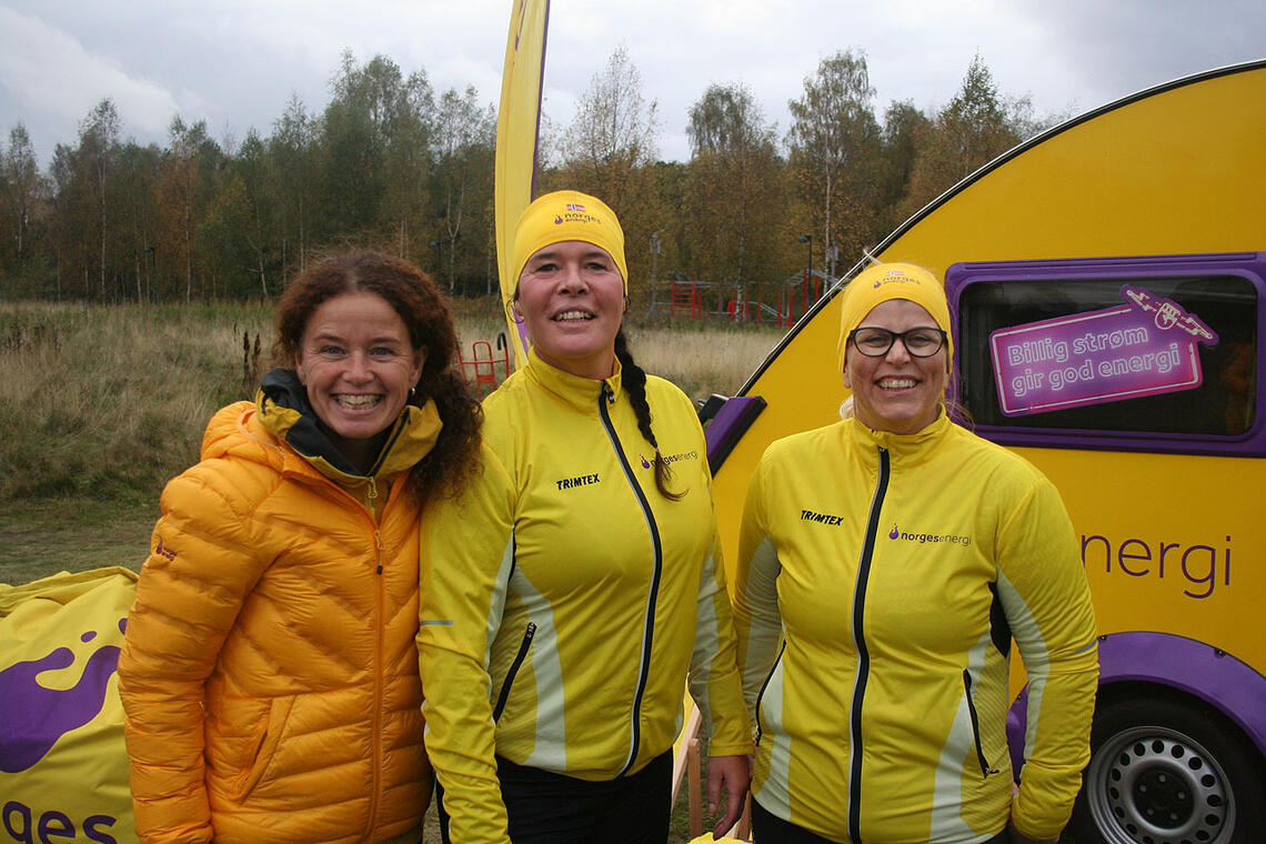 Disse løper for Norgesenergi: Sonja Wåland (52), Susanne Koster Iversen (45) og Hildegunn Skage Teinum (43). (Alle foto: Sverre Larsen)