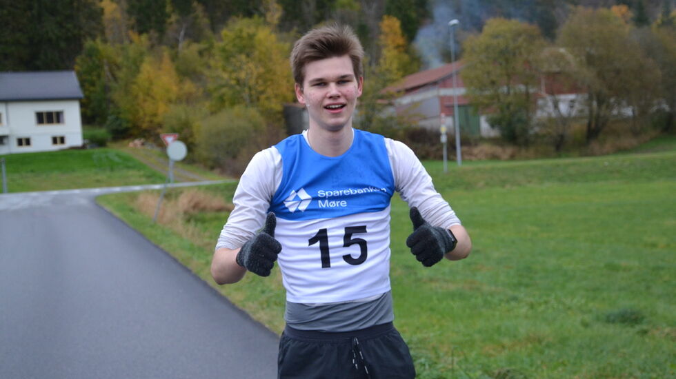 Lars-Martin Melheim løper inn til raskeste tid. Foto: Arrangør