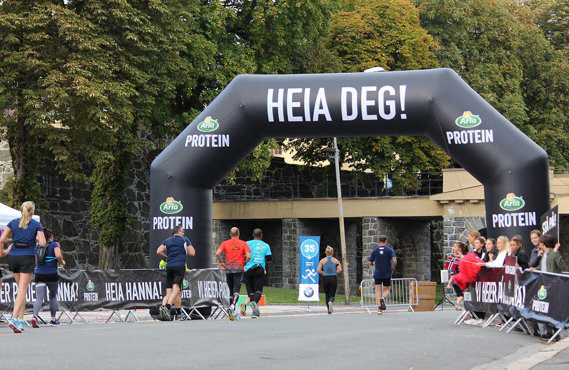 Oslo Maraton: Massestarten er tilbake, og håpet er at det blir maraton i Oslogatene også høsten 2022. (Foto: Cristina Pulido Ulvang)