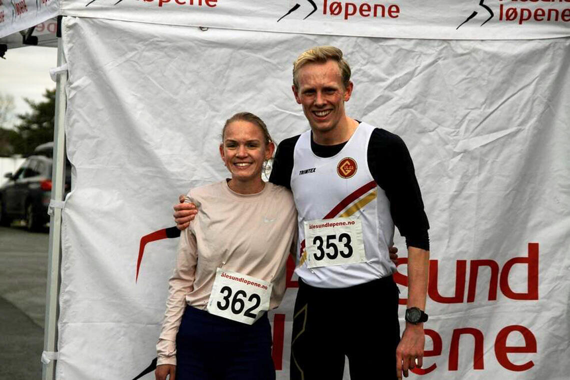 Ine Bakken og Johannes Teigland vant 5 km og satte løyperekorder.  (Foto: Sigbjørn Lerstad)