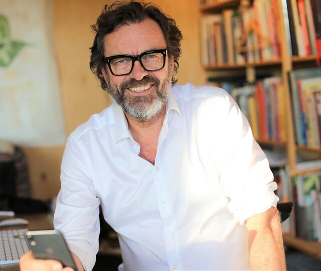 Når kontoret blir offer for konform tenkning og umenneskelige strategier