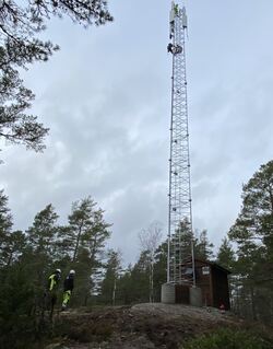 Ny mobilmast oppe i Os - 30112 - Rakkestad kommune