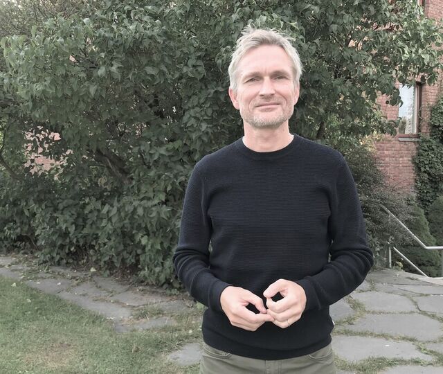 I tider med endring og omstilling kan det være nyttig for ledere å ha kunnskap om hvordan man kan inspirere sine medarbeidere til å være med på prosessen