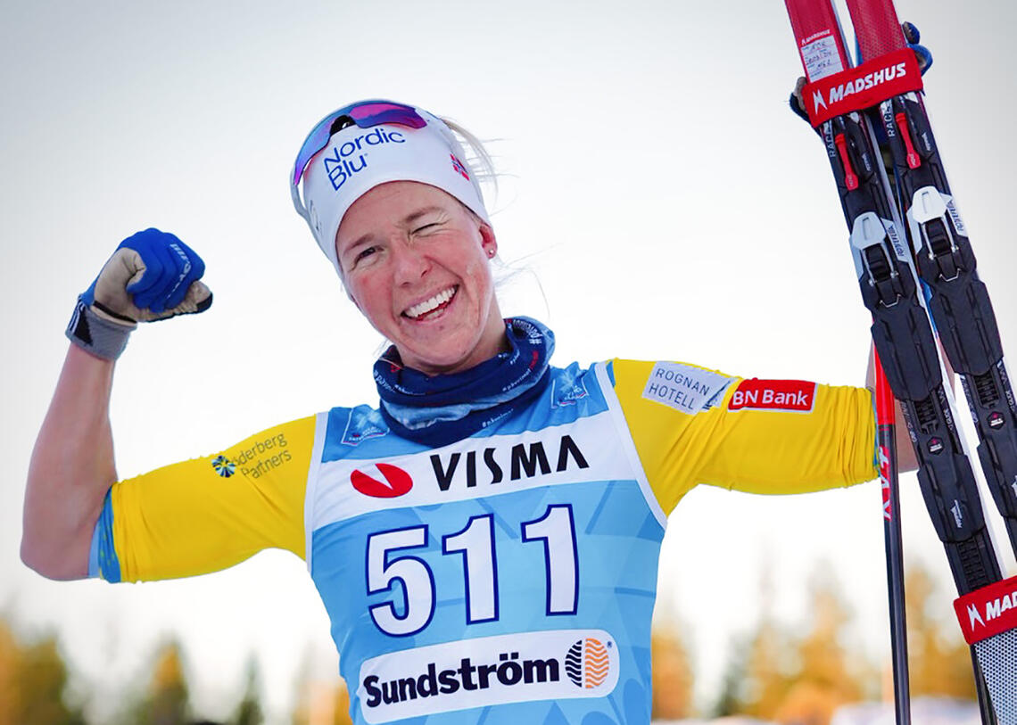 Astrid Øyre Slind er tilbake på toppen, og tok i dag sin sjette seier i Visma Ski Classic. Perfekt start på sesongen! (Foto: Wsportsmedia / Visma Ski Classics)