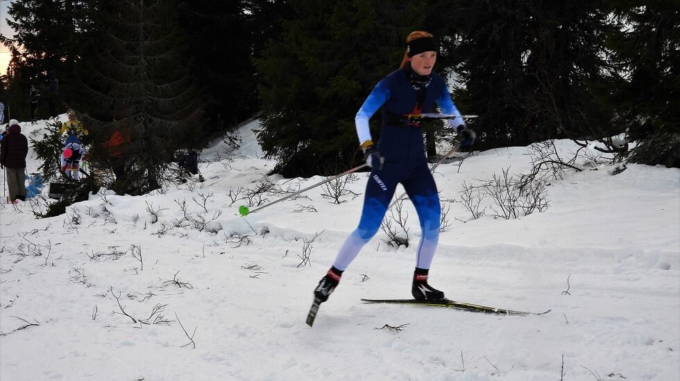 Jenny Baklid, Konnerud IL ble nr. 2 på mellomdistansen i D21.