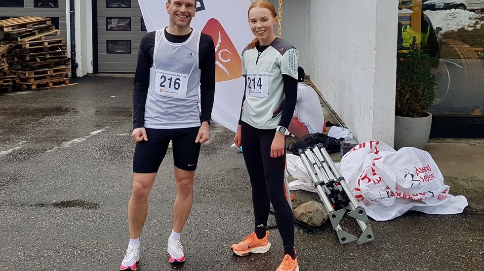 Ole Lukkedal og Jenny Rørset vant dagens 10 km i Ålesund