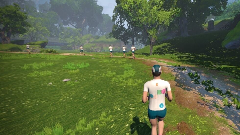 Herlig løpeøkt på mølla med andre løpeglade fra rundt omkring i verden. Nesten så man kan kjenne lukten av skog. (Skjermdump fra Zwift)