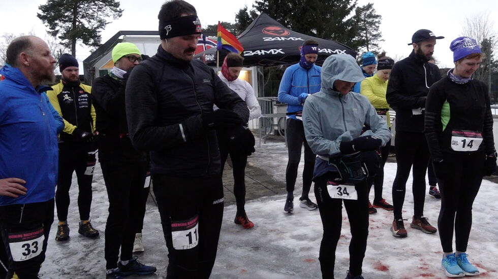 Start på runde 8 under Ekeberg Backyard Ultra. (Foto: Tom-Arild Hansen)