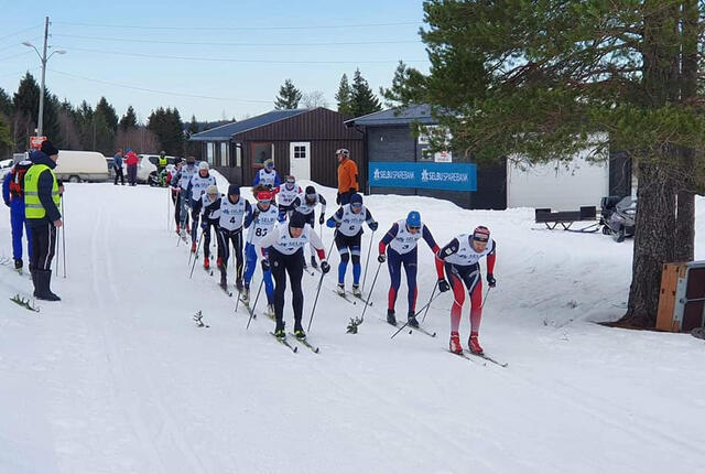 Det var 13 fullførende i konkurranseklassen i årets utgave av Kvernfjellrennet. (Foto: arrangøren)