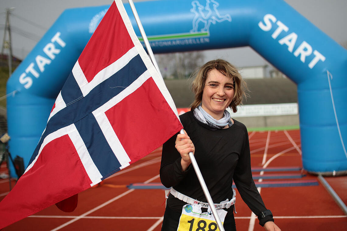 Ingrid Lid kan nå kalle seg norgesmester på 100 km. (Alle foto: Arne Dag Myking)