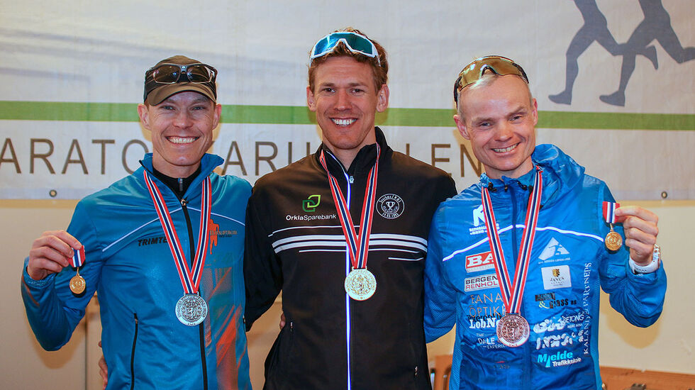 Premiepallen menn 100 km: Jo Inge Norum, Sebastian Conrad Håkansson og Bjørn Tore Kronen Taranger. (Alle foto: Arne Dag Myking)
