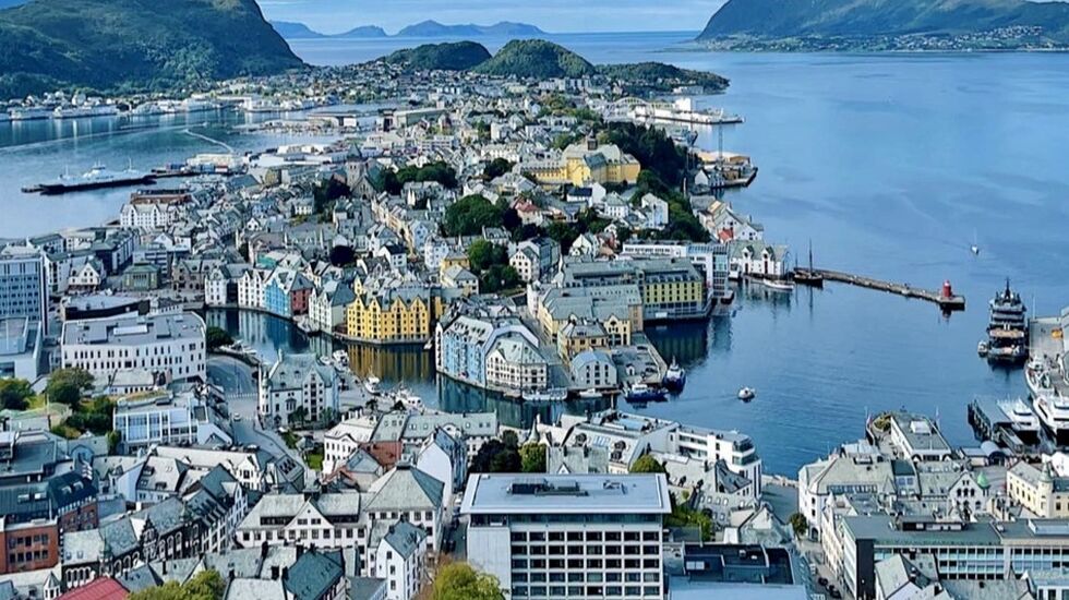 Sentrum av jugendbyen Ålesund er arena for Ålesund Maraton. Foto: arrangør