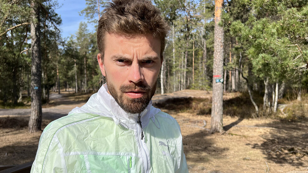 Mange vil kjenne Kristian Ulriksen fra NRK-podkasten «I det lange løp». I dette intervjuet blir vi kjent med han på en annen måte. (Foto: Team Puma Elite Europa / André Hjorteseth)