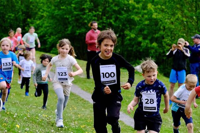 Løpsglede i Gaustadløpet. (Foto: Chris Kunøe)