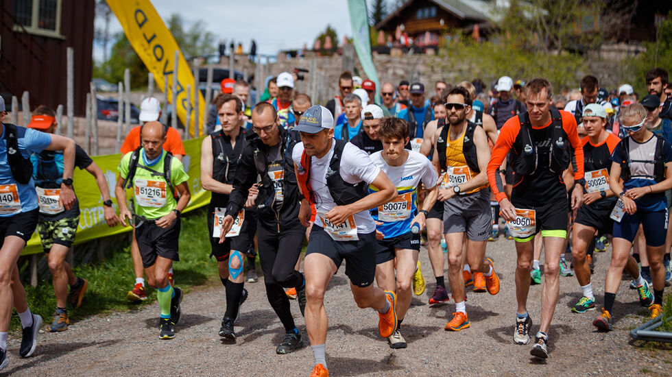 Start 50 km i Ecotrail Oslo 2022.