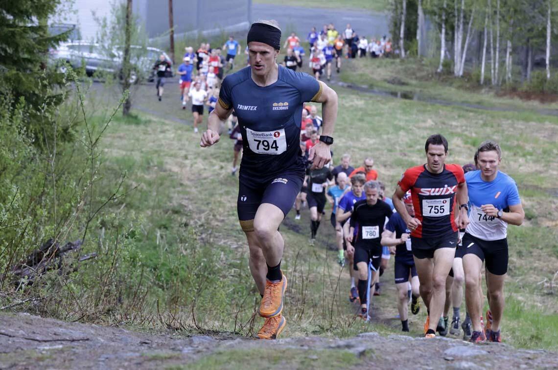 Igjen ble det Morten Eide Pedersen som ble raskeste herreløper tett foran Kjartan Helland (755) og Torger Haukåen (744) i Sørdalskarusellens femte løp.