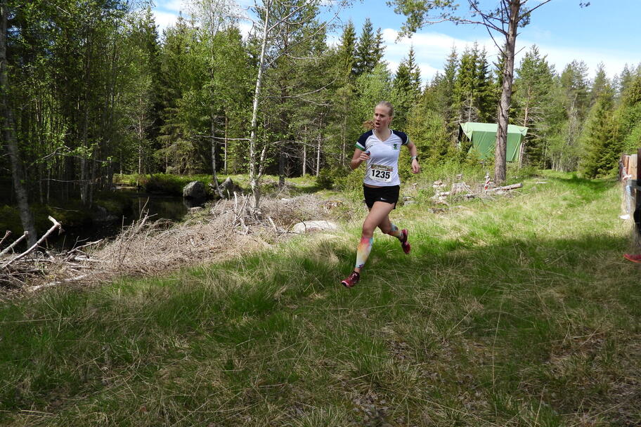 Maya Jones Arnesen løper løpstest.
